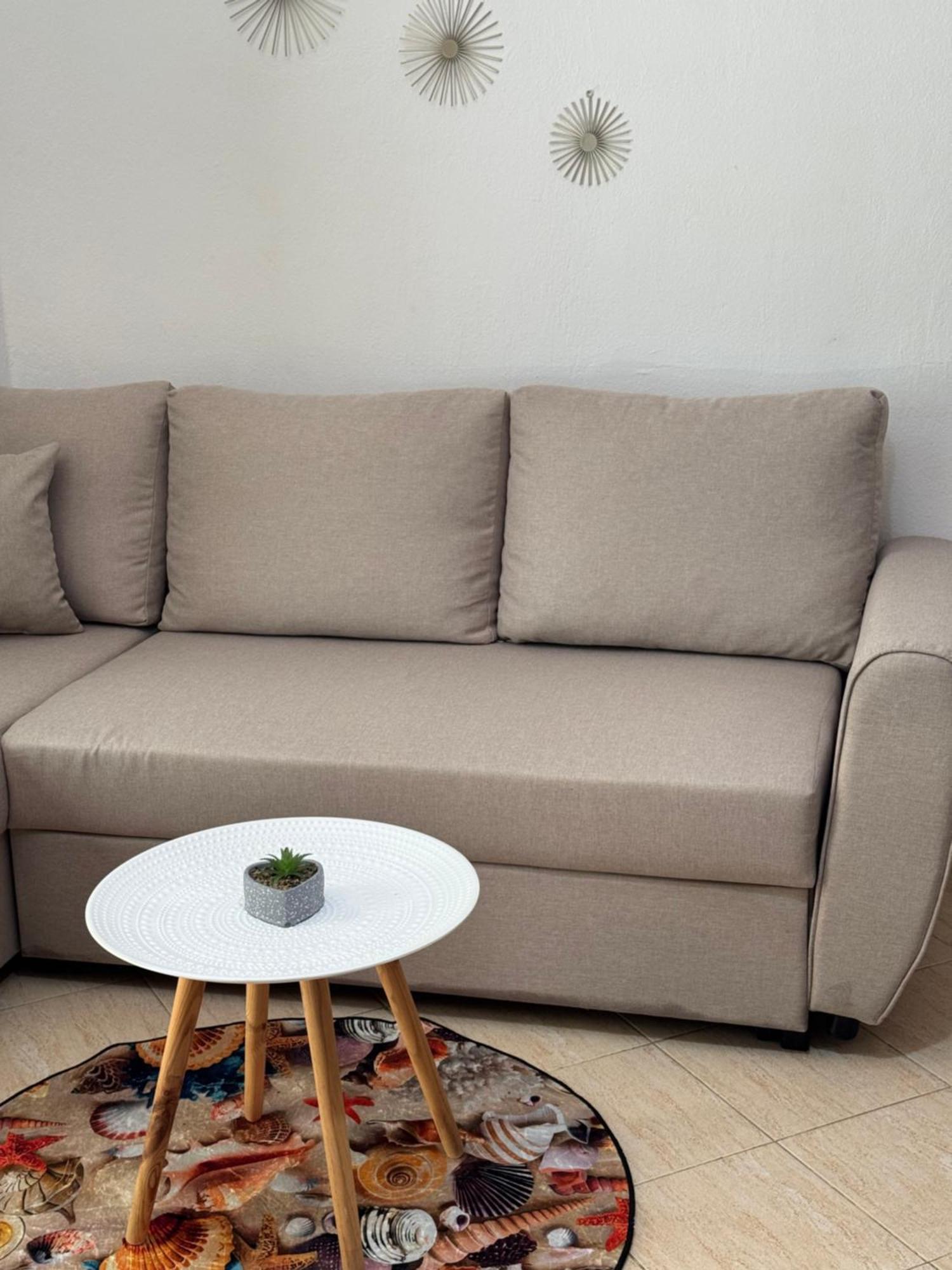 Silent Apartment Golem  Esterno foto