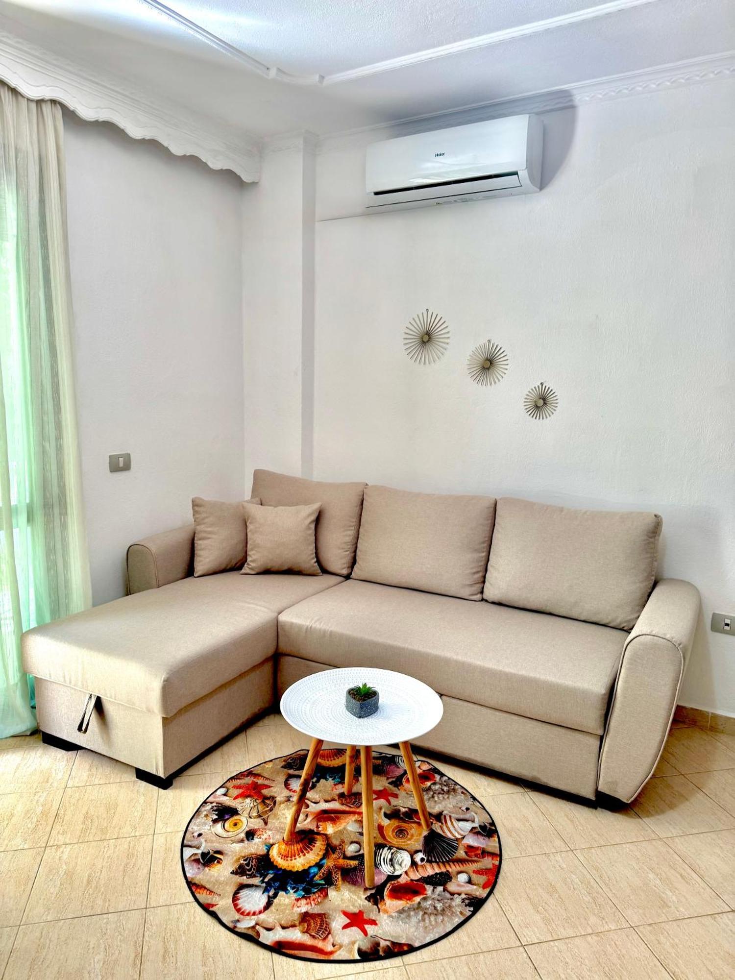 Silent Apartment Golem  Esterno foto